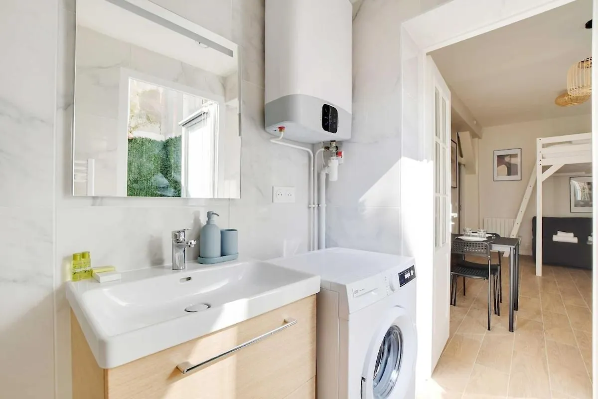 Cozy Apartment With Garden Near Republique Parijs Frankrijk